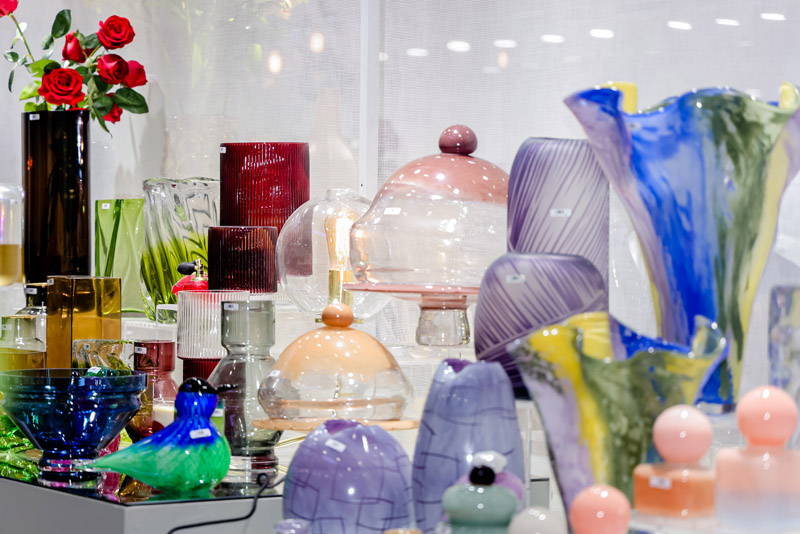 How to Decorate a Small Living Room: 10 Decor Pieces That Instantly Make Your Space Feel Bigger