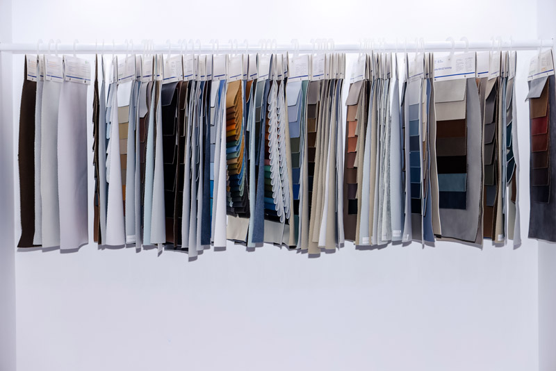 Linen-Look vs. 100% Linen Curtain Fabrics: The Comparison & Selection Guide
