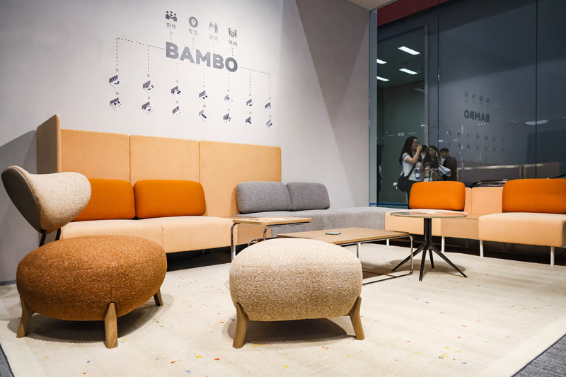 What Makes the Best Contract Grade Furniture for High-traffic Hotel Lounges?