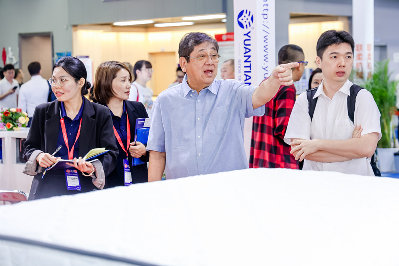 5 Critical Technical Checks When Partnering With Premium Corduroy Manufacturers