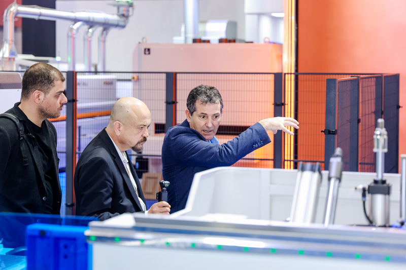5 Critical Technical Checks When Partnering With Premium Corduroy Manufacturers