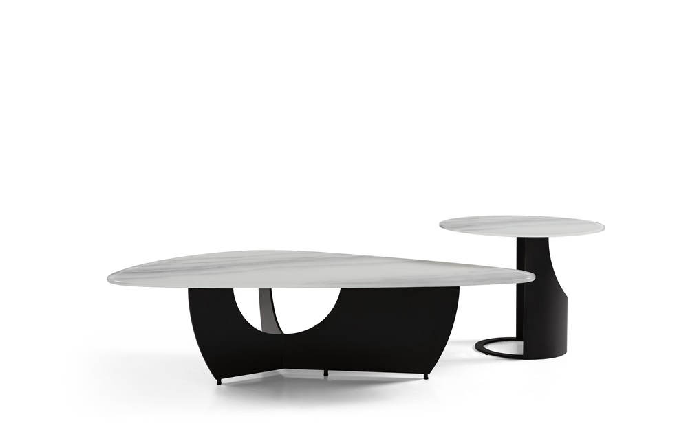 C22854B Coffee table