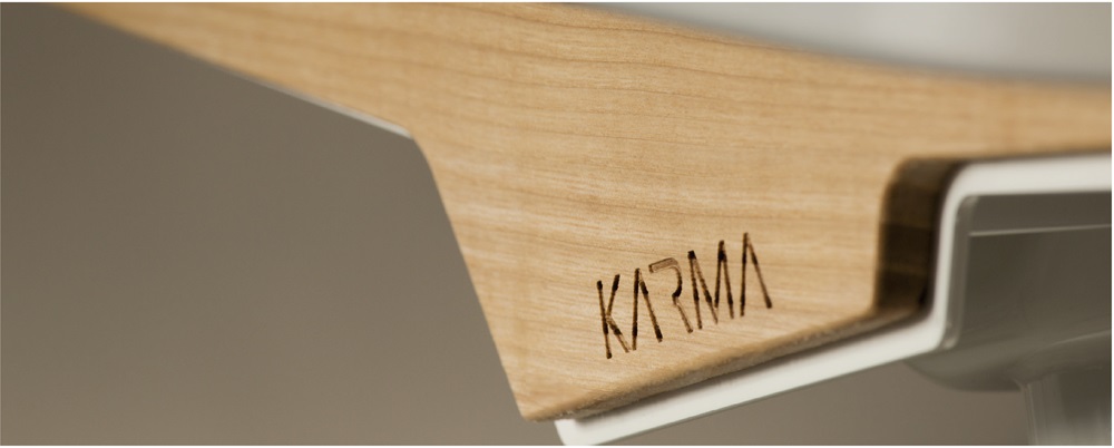 Karma Essence Standing Desk